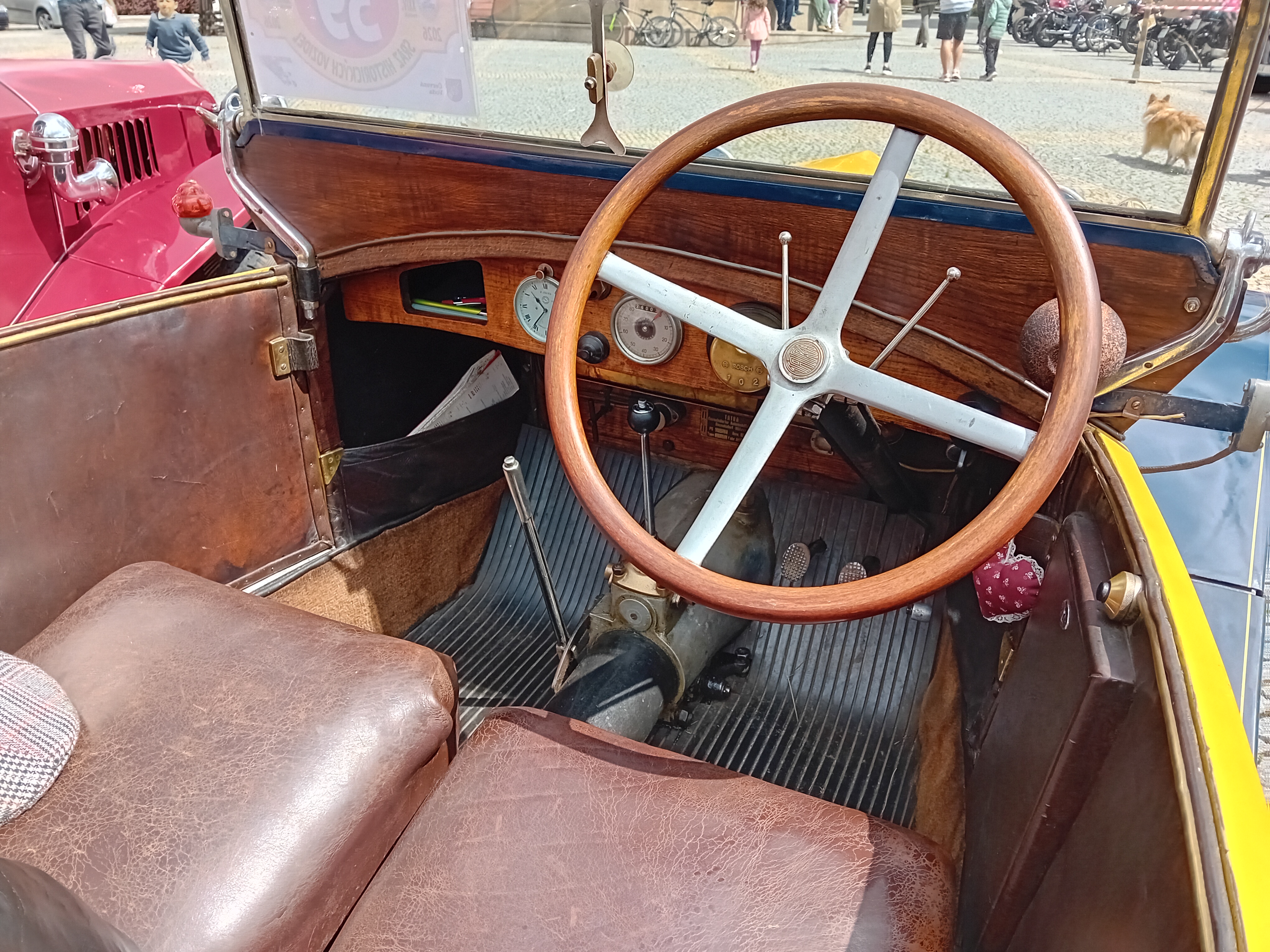 18-Tatra rpl 1923 interier.jpg